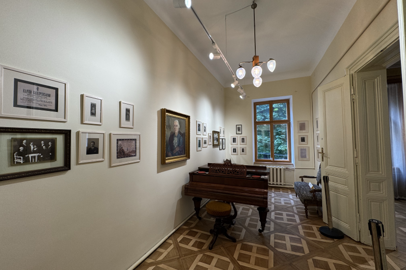 Березень у домі Соломії Крушельницької: програма подій та щоденні екскурсії 