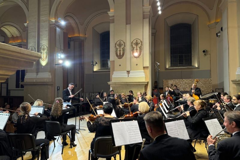 Музика сучасності. Крок назустріч